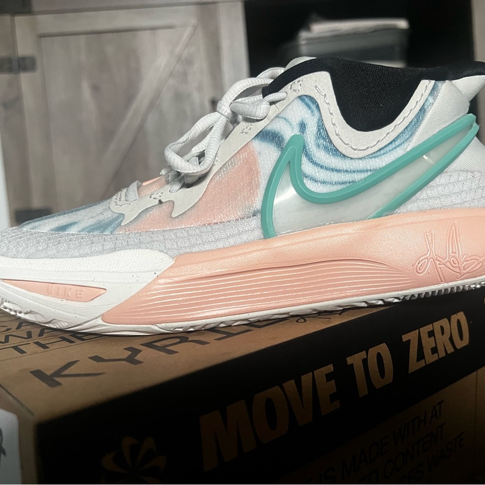 Nike Kyrie 8 Go Athletic Shoes